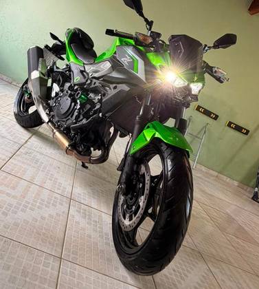 KAWASAKI Z500 KAWASAKI Z500